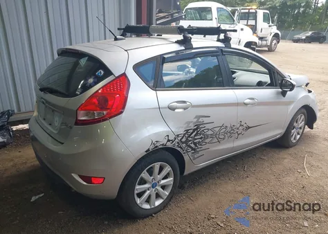 2012 Ford Fiesta Se z USA, uszkodzony, nr VIN 3FADP4EJ7CM145548